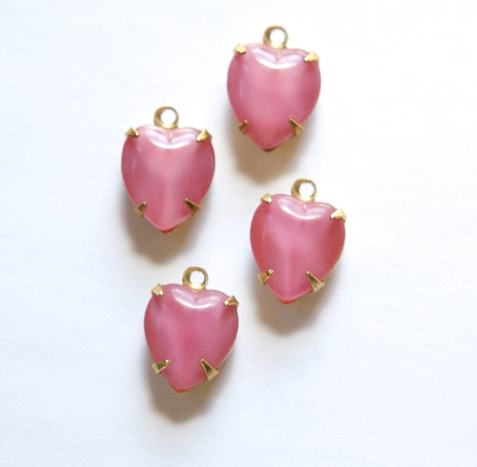 Vintage Pink Moonglow Glass Heart Pendants in 1 Loop Brass Setting 10mm hrt008A