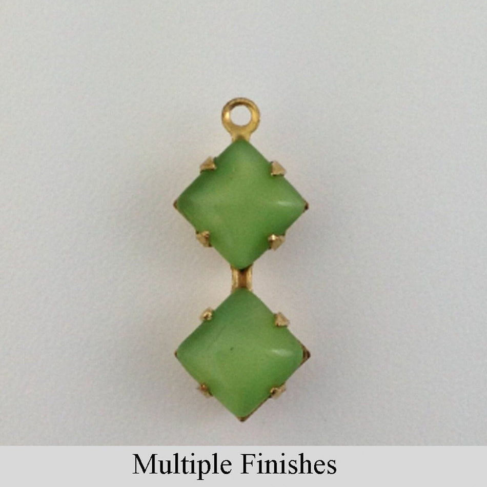 6mm Green Moonglow Glass Square Stone in 1 Loop Double Setting