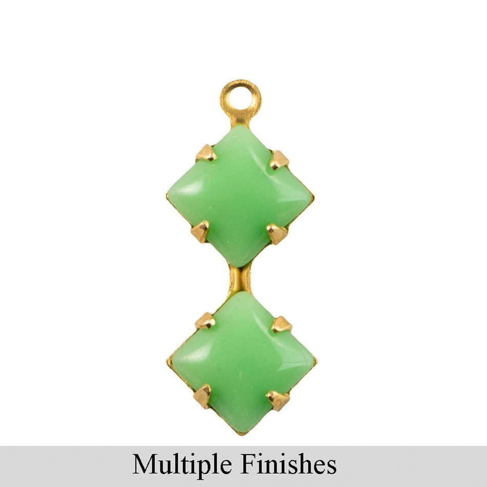 6mm Green Glass Square Stone in 1 Loop Double Setting