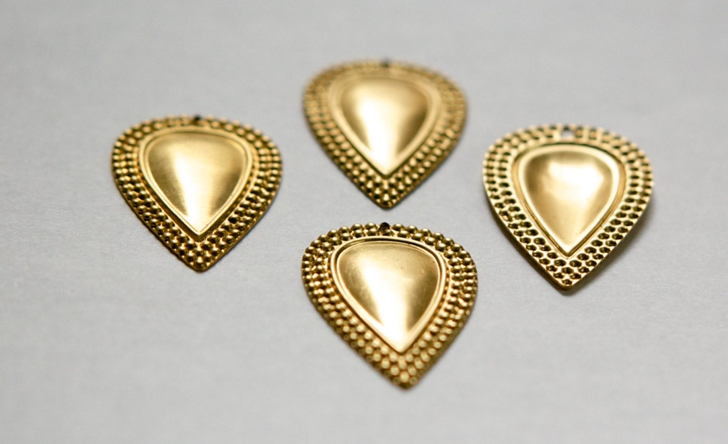 1 Hole Raw Brass Beaded Border Teardrop Charm Pendant Drop (6) mtl396A