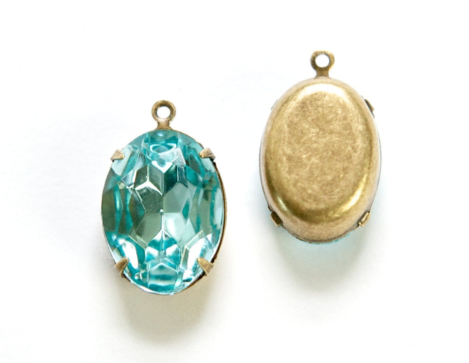 Vintage Faceted Aquamarine Stones 1 Loop Brass Ox Setting 18x13mm ovl015UU