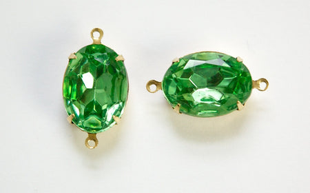 Vintage Faceted Peridot Stones 2 Loop Brass Setting 18x13mm ovl003VV2