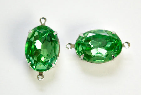 Vintage Faceted Peridot Stones 2 Loop Silver Setting 18x13mm ovl004VV2