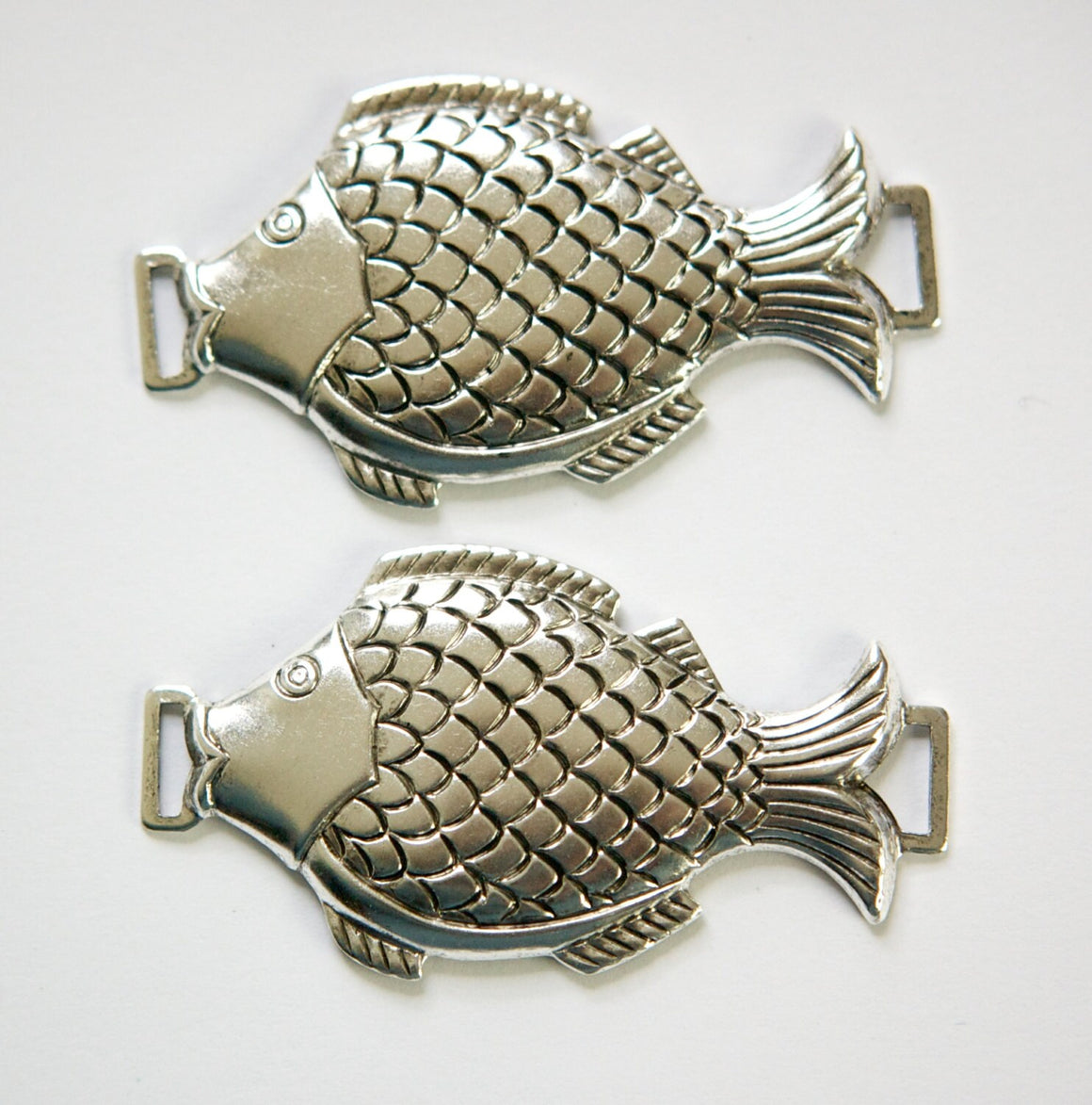 Large Antiqued Silver Fish Connector Pendant Link 52x28mm (2) mtl400B