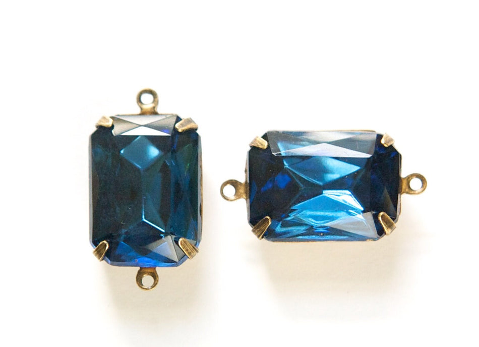 Vintage Montana Blue Faceted Stones 2 Loop Brass Ox Settings 18x13mm squ015GG2