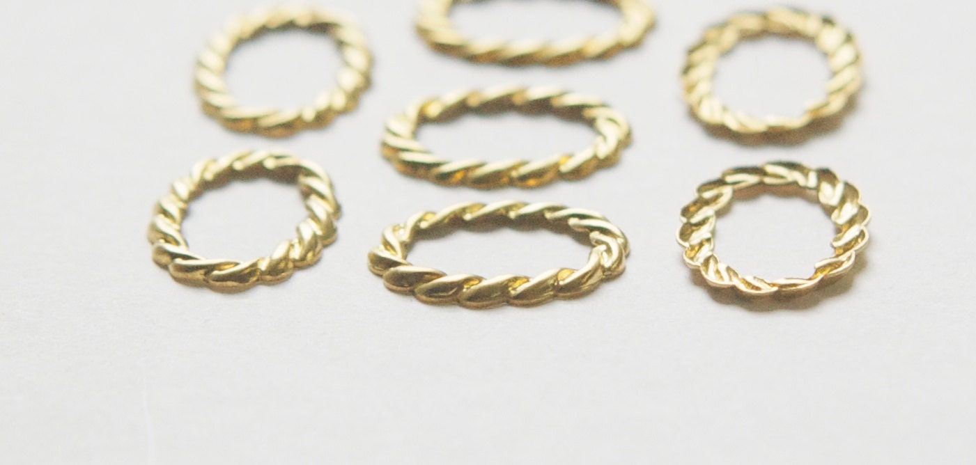 Raw Brass Twist Look Oval Connector Link (8) mtl401A