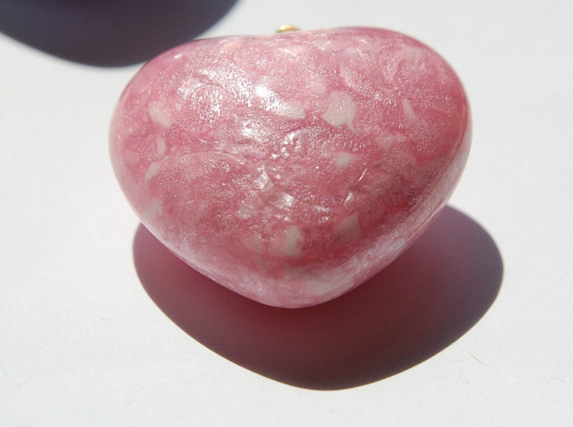 Pink Pearly Swirled Large Puffy Lucite Vintage Heart Pendant pnd069
