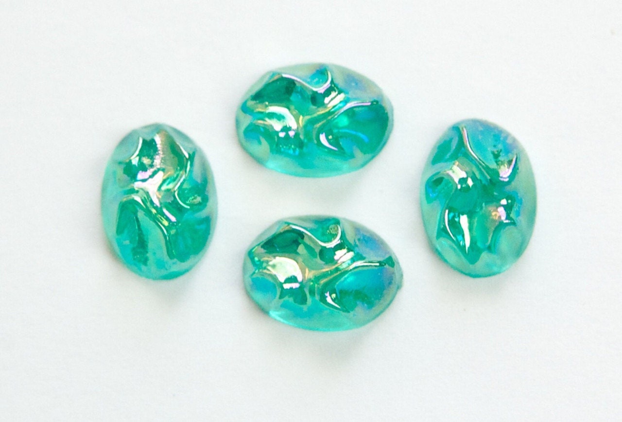 Vintage Peridot AB Rippled Top Acrylic Cabochons 14x10mm cab577S