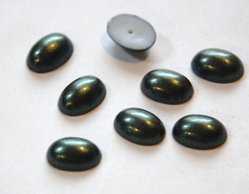 Vintage Plastic Dark Green Oval Cabochons 14x10mm cab607