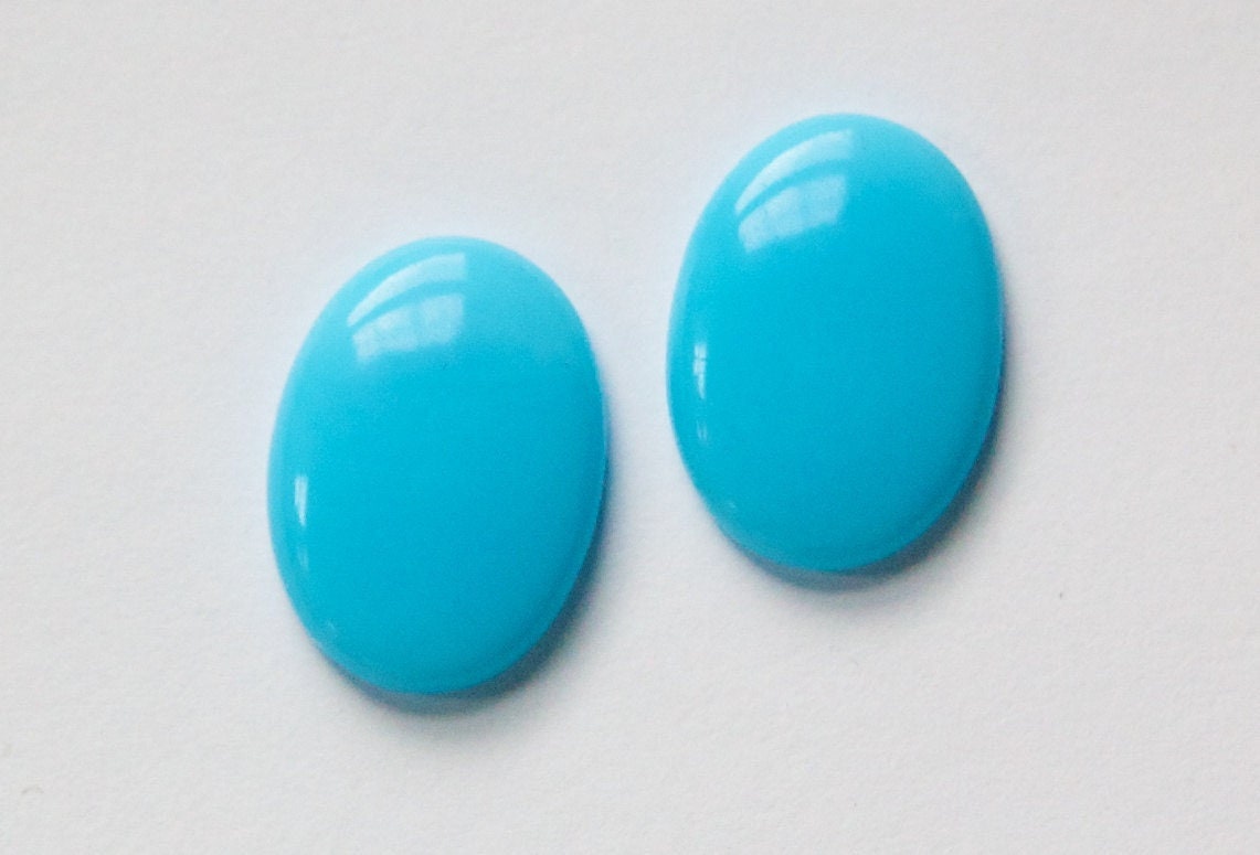 Vintage Opaque Light Blue Glass Cabochons 18x13mm cab578D