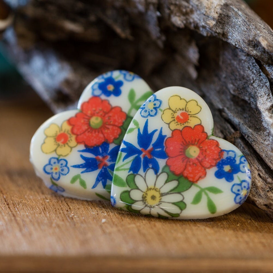 Vintage Colorful Floral Glass Heart Cabochons Japan cab609B