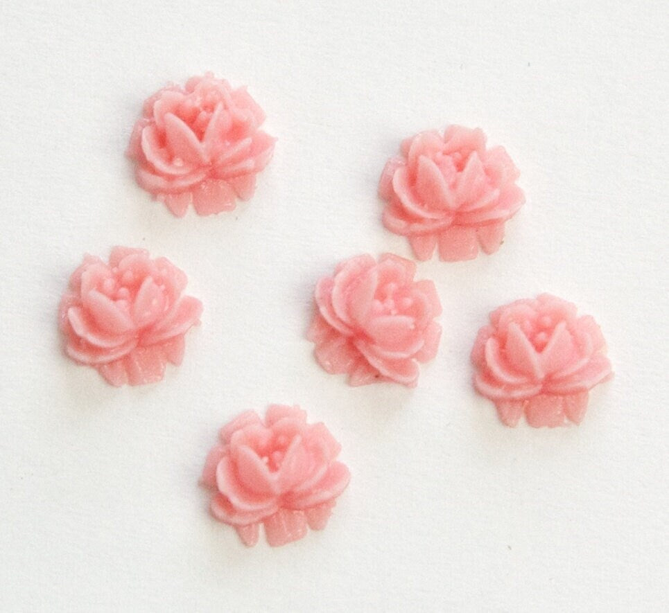 Vintage Style Pink Etched Plastic Flower Cabochon 6.5mm (8) cab567D