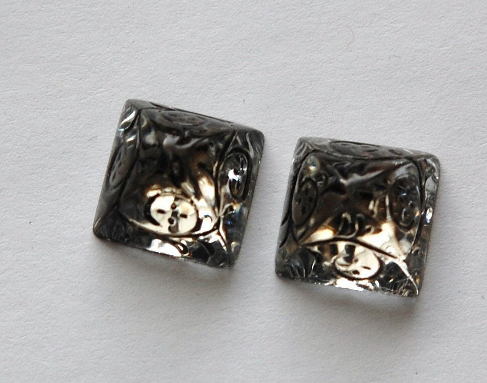 12mm Clear Glass Etched with Black Pyramid Cabochons (2) cab580H