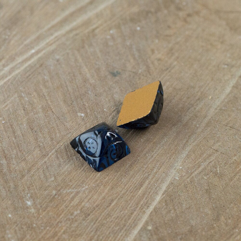 12mm Montana Blue Glass Etched Pyramid Cabochons (2) cab580B