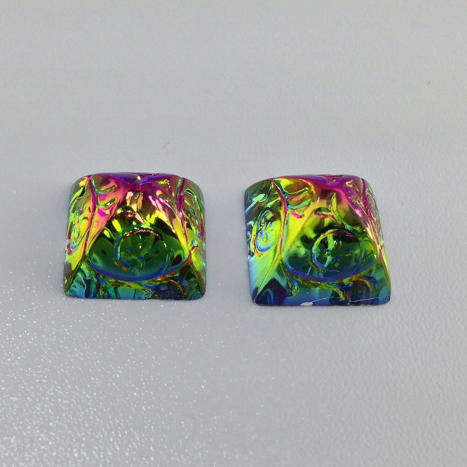 12mm Preciosa Vitrail Glass Etched Pyramid Cabochons 13x7mm (2) cab580K