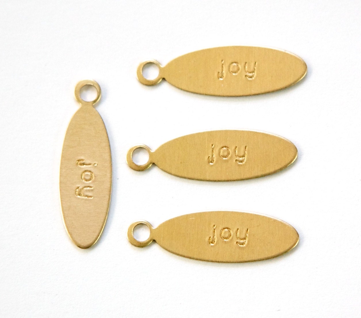 JOY Oval Raw Brass Word Charm Drop with Loop (8) chr191F