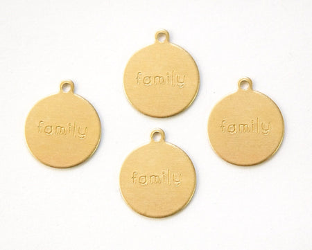 FAMILY Round Raw Brass Word Charm Drop with Loop (8) chr192K
