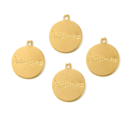 BELIEVE Round Raw Brass Word Charm Drop with Loop (8) chr192M