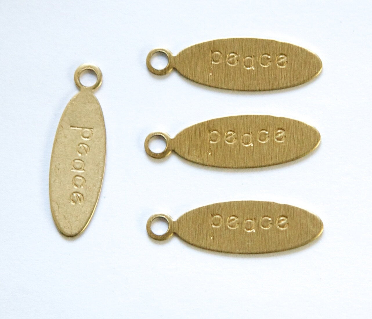 PEACE Oval Raw Brass Word Charm Drop with Loop (8) chr191Q