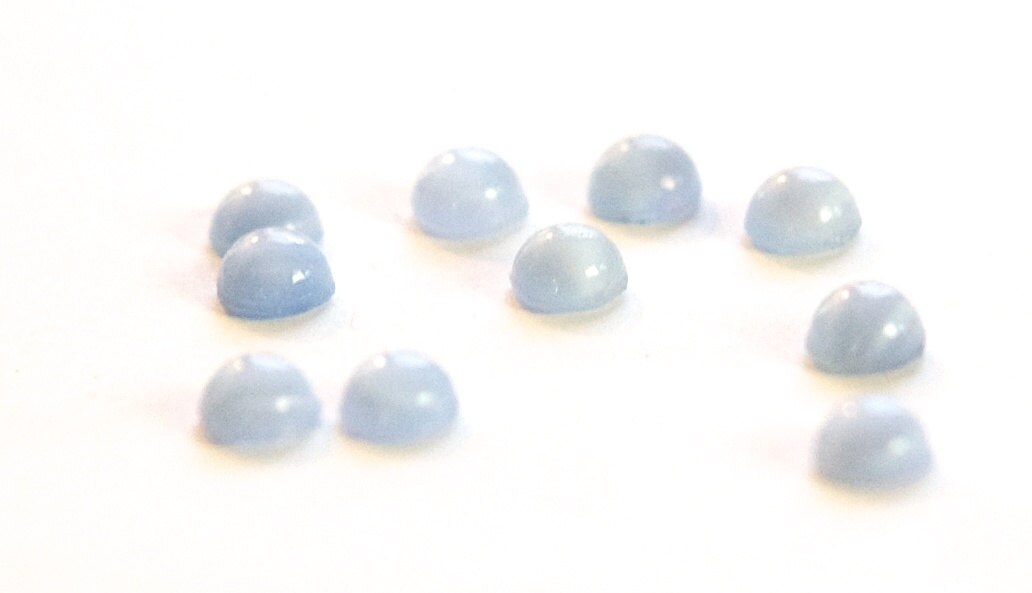 Vintage Light Blue Moonglow Glass Cabochons 5mm (12) cab840C