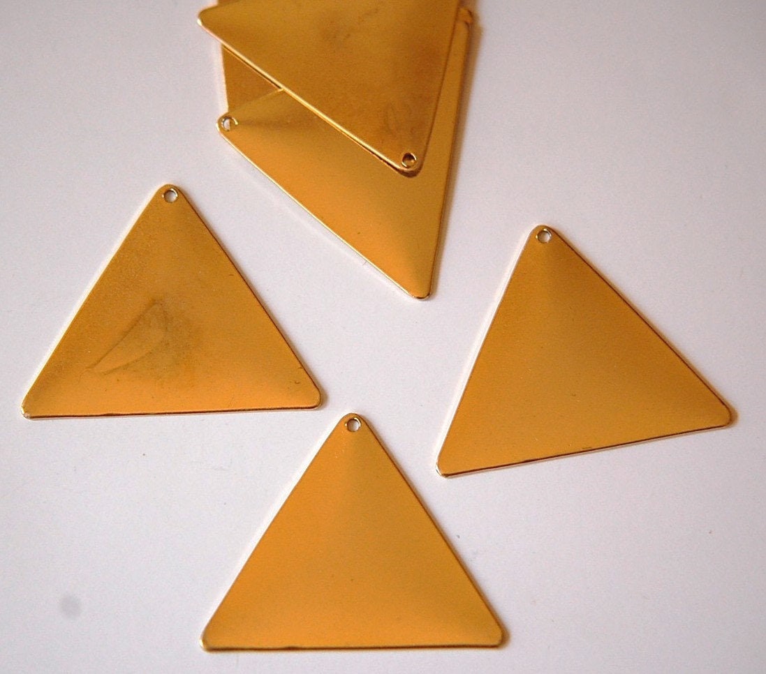 1 Hole Gold Plated Flat Geometric Triangle Pendant Charm (4) mtl145D