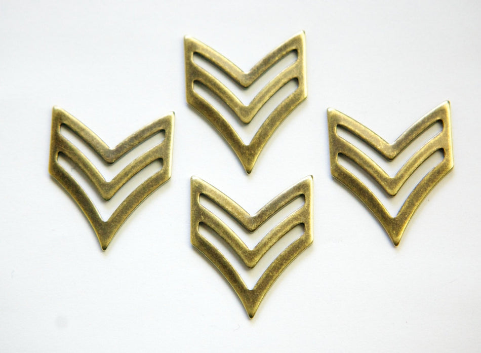 Brass Ox Plated 2 Bar Chevron V Pendant Findings (4) mtl384C