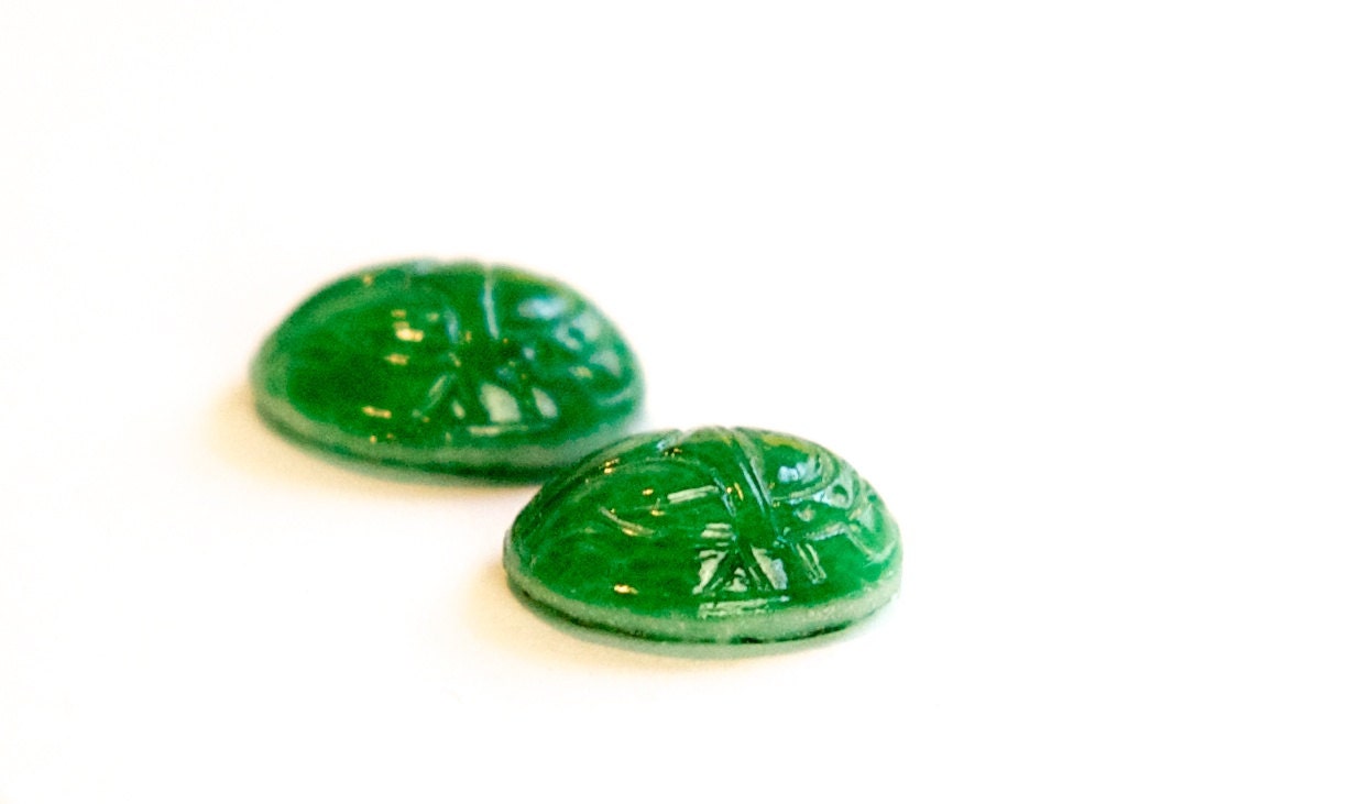 Vintage Marbled Green Scarab Glass Cabochons 16x12mm (2) cab319AF