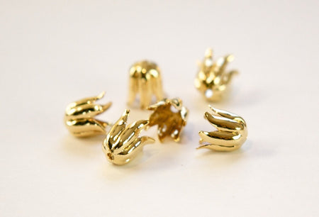 Gold Plated 6 Wavy Petal Flower Bead Cap 10mm (8) mtl073B