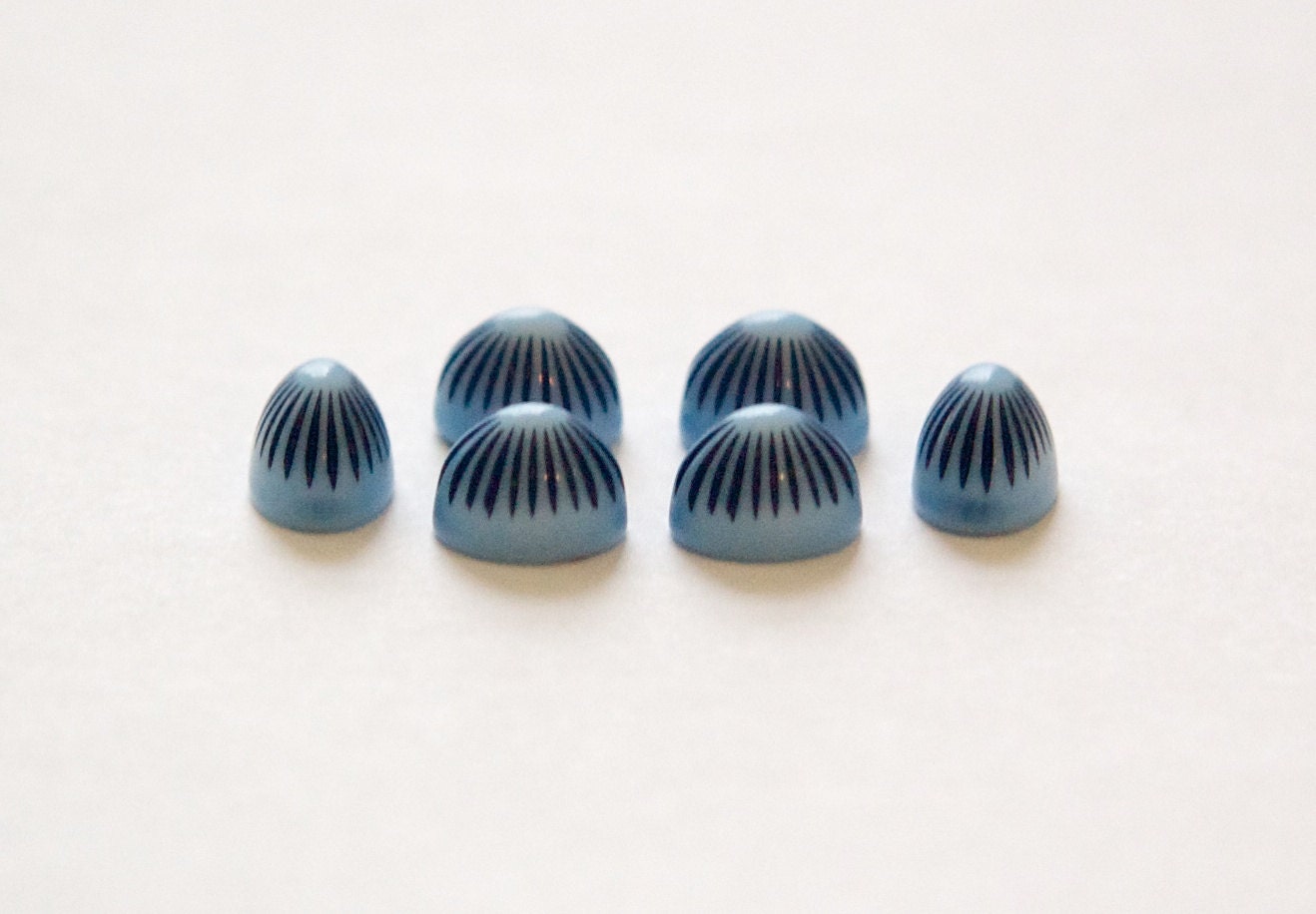 Vintage 2 Tone Blue Etched Top Acrylic Cabochons 8x6mm cab810D