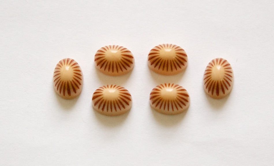 Vintage Brown Tan Etched Top Acrylic Cabochons 8x6mm cab810A