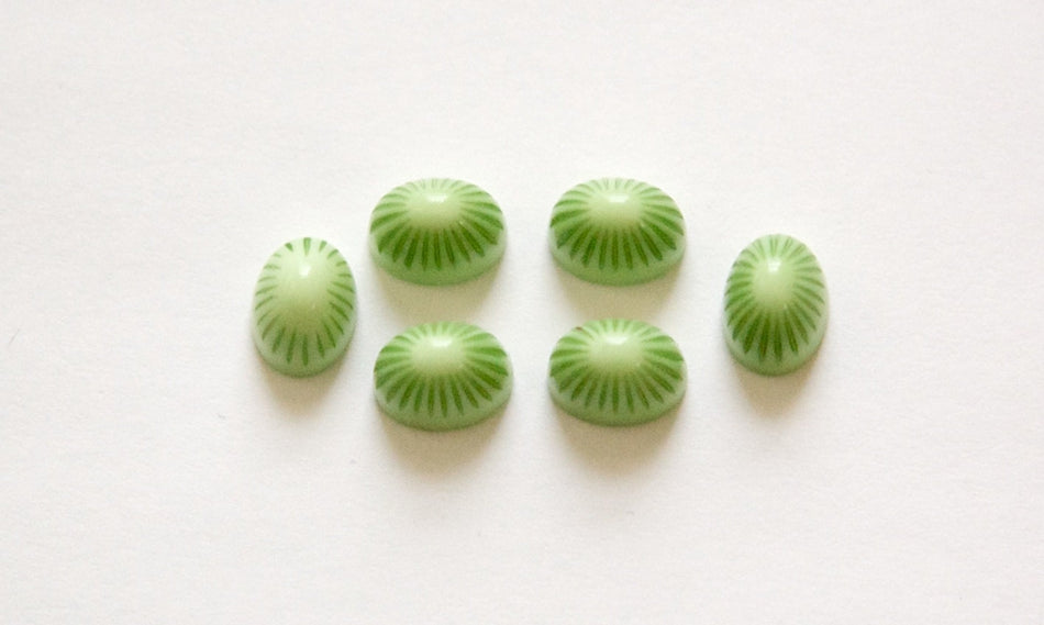 Vintage 2 Tone Green Etched Top Acrylic Cabochons 8x6mm cab810C
