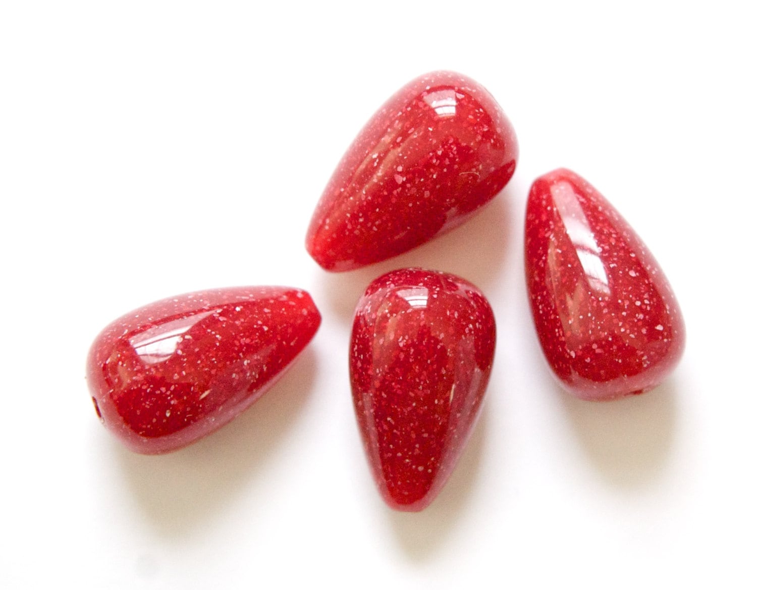 Vintage Berry Red with Speckles Chubby Teardrop Acrylic Beads (4) bds1002B