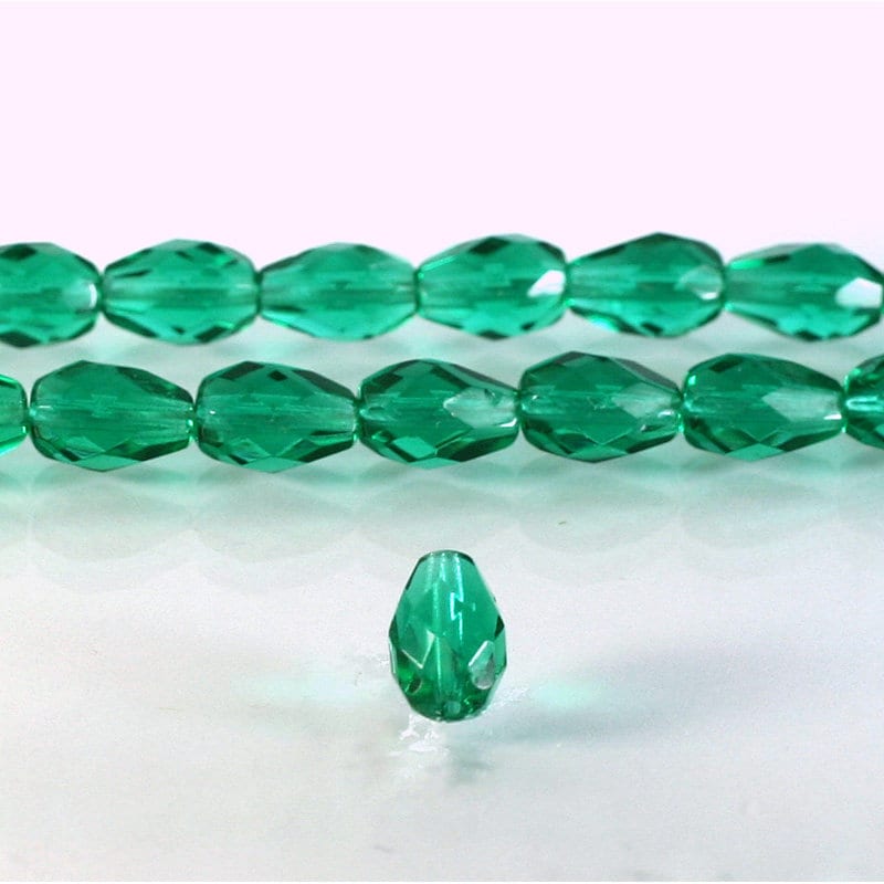 10X7mm Emerald Teardrop Czech Faceted Glass Beads (10)
