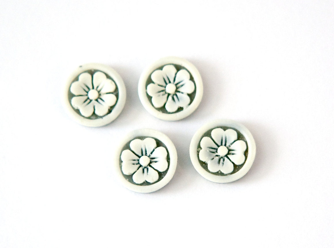 Vintage Off White Etched Flower on Grey Acrylic Cabochons Japan 11mm (4) cab846A