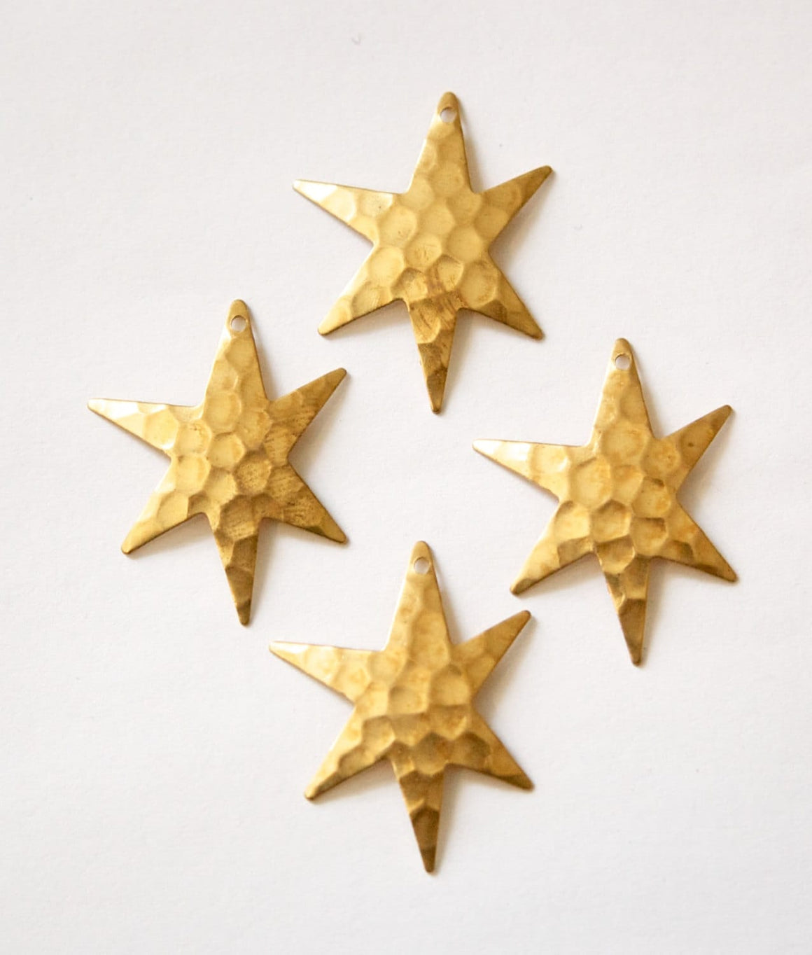1 Hole Hammered Raw Brass Star Pendant Drops (4) mtl411A
