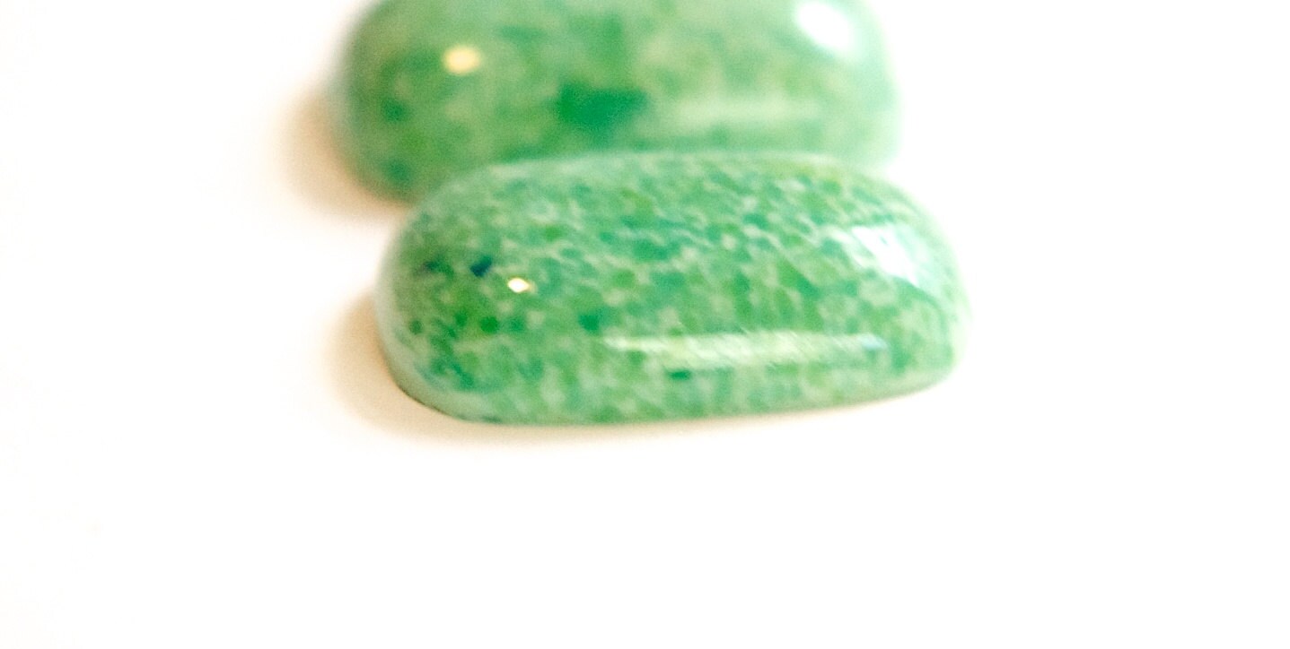 Vintage Green Marbled Glass Rectangle Cabochons 21 X 15mm (2) cab849B