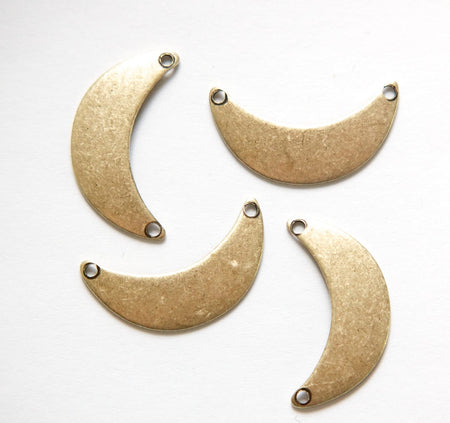 2 Hole Brass Ox Small Crescent Pendant Connector 22mmx12mm (8) mtl388C