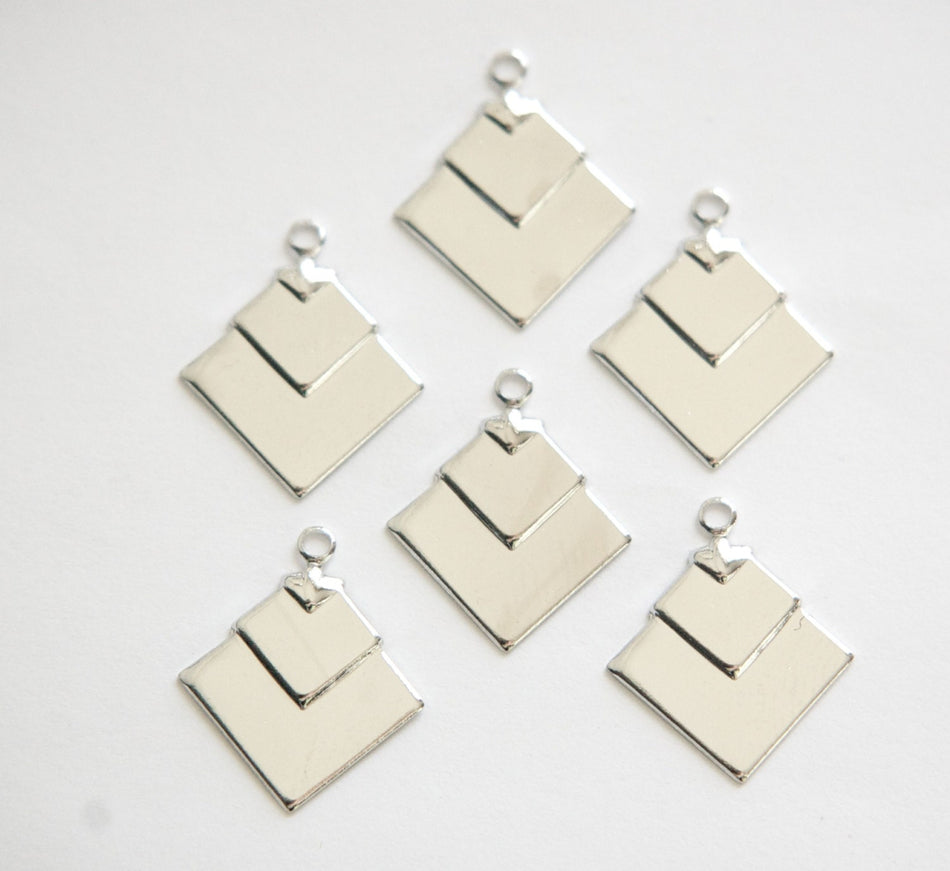 1 Loop Silver Plated Deco Layered Square Connector Pendants (6) mtl407C