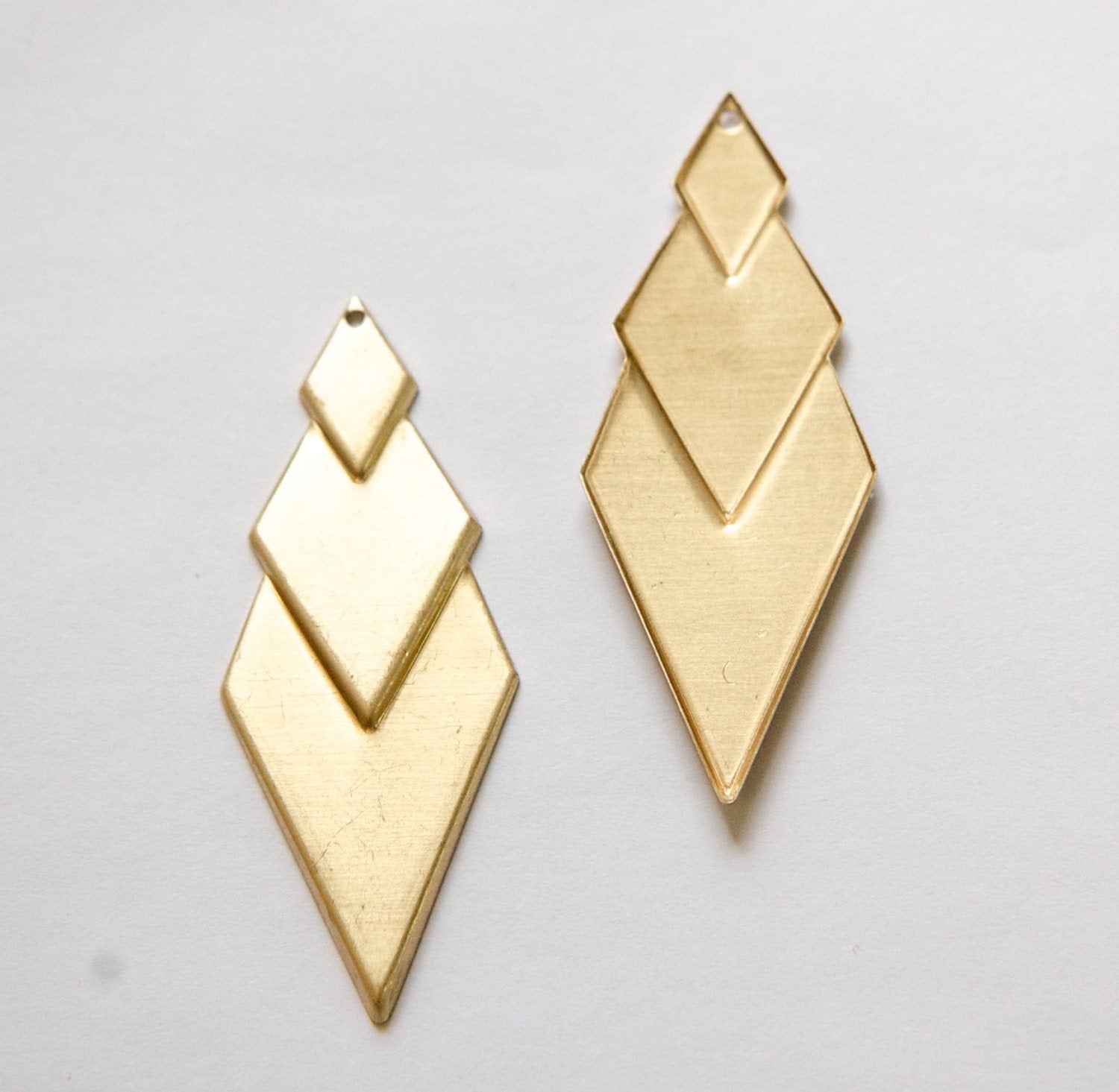 Raw Brass Layered Look Diamond Pendants (4) mtl419A