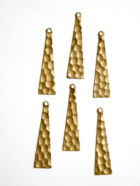Hammered Raw Brass Narrow Triangle with Loop Pendant Drops (8) mtl412B