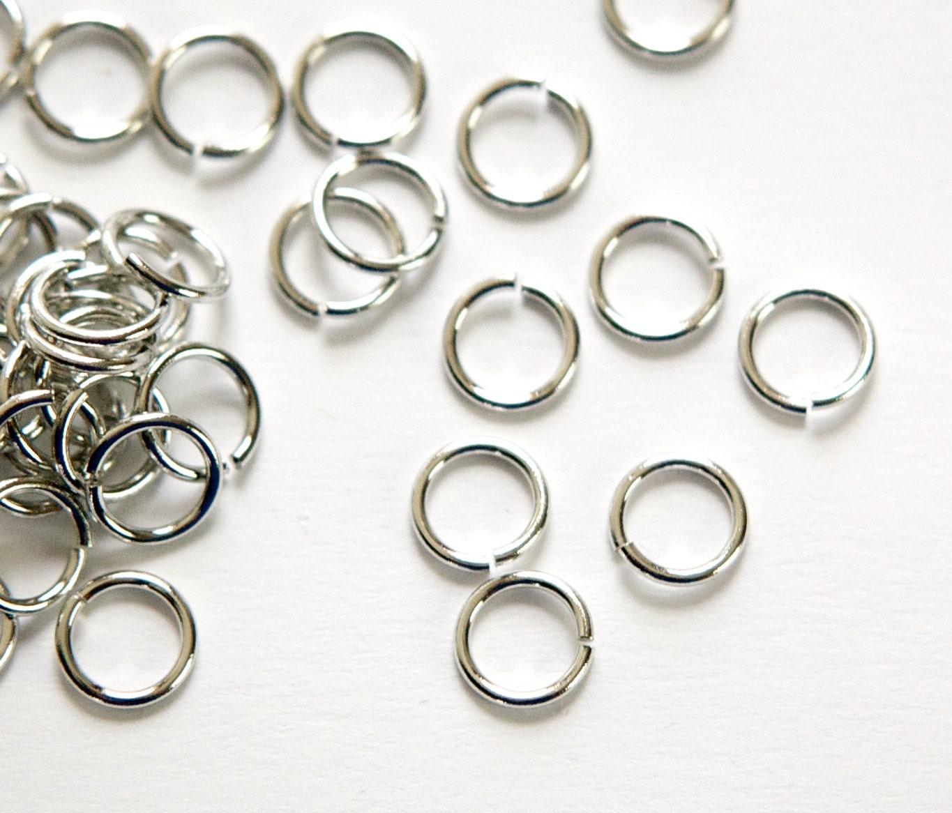 8mm OD Open Shiny Silver Plated Jump Rings 18 Gauge Made in the USA (100) fnd202E