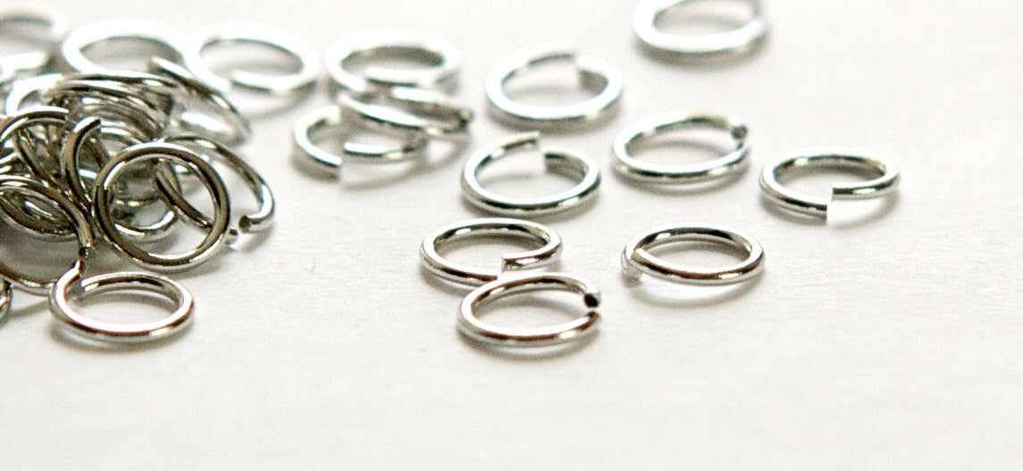 8mm OD Open Shiny Silver Plated Jump Rings 18 Gauge Made in the USA (100) fnd202E