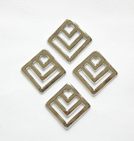 Silver Plated Square Chevron Charm Pendant (6) mtl404B