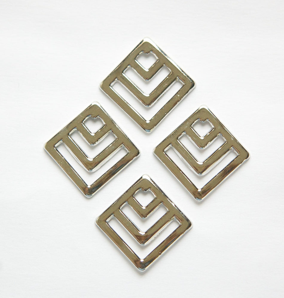 Silver Plated Square Chevron Charm Pendant (6) mtl404B