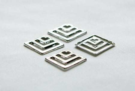 Silver Plated Square Chevron Charm Pendant (6) mtl404B