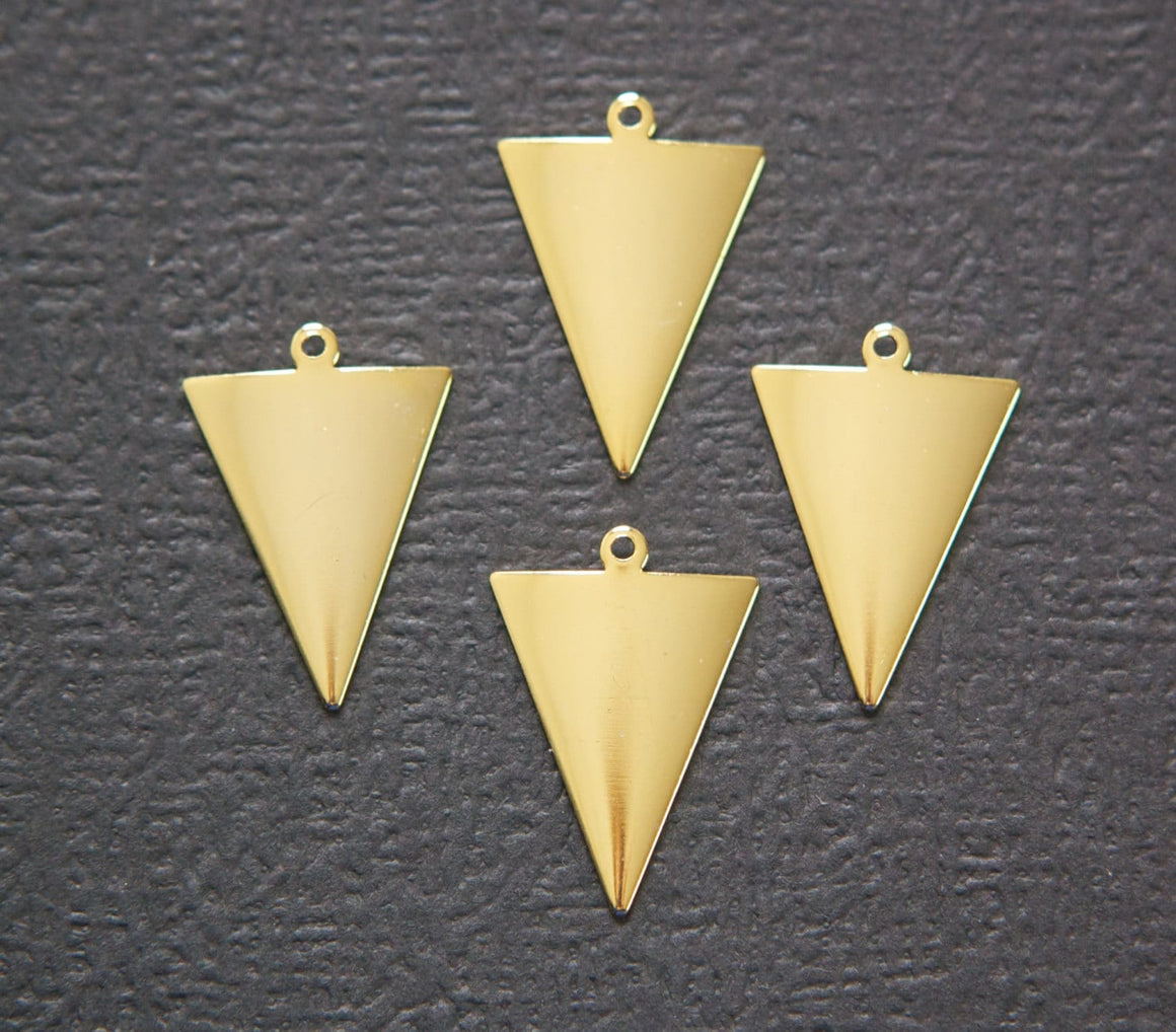 1 Loop Dapped Gold Triangle Pendant Findings (8) mtl383D