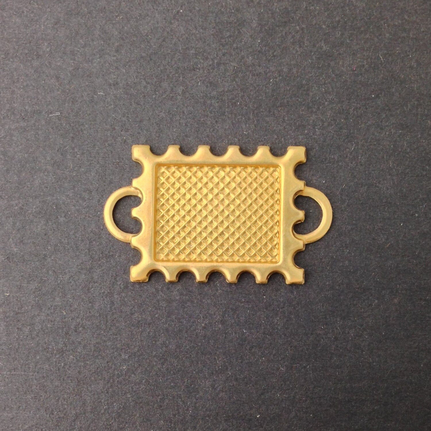 2 Loop Raw Brass Connector Setting Deep Scallop Edge 16x12mm (6) mtl358D