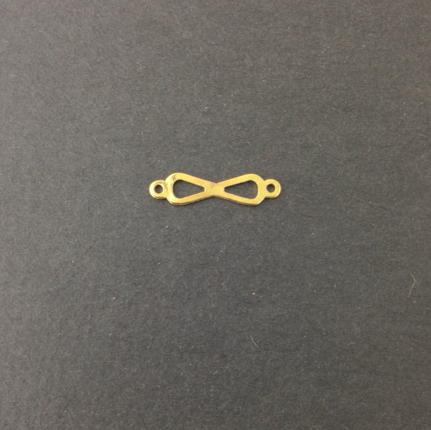 2 Loop Gold Plated Open Figure Eight Connector Drops (15) mtl359B