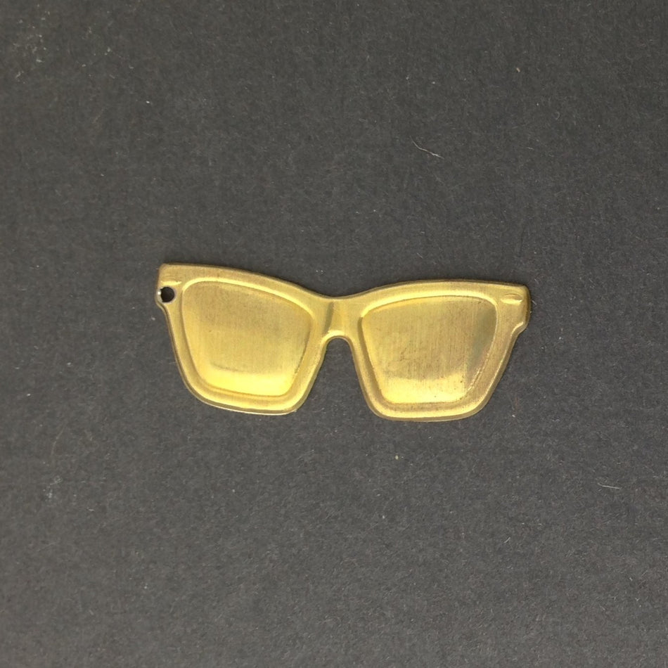 Raw Brass Sunglasses Charm Pendant 32x12mm (6) mtl059