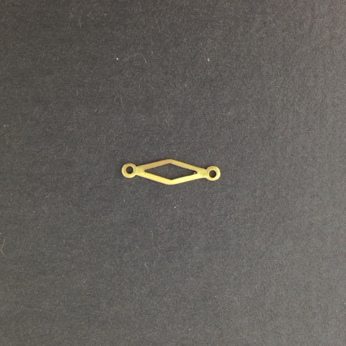 2 Loop Raw Brass Open Diamond Connector Drops (15) mtl359F